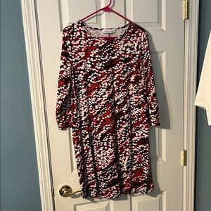 3/$10 Elegant Red and Black Floral Long Sleeve Dress